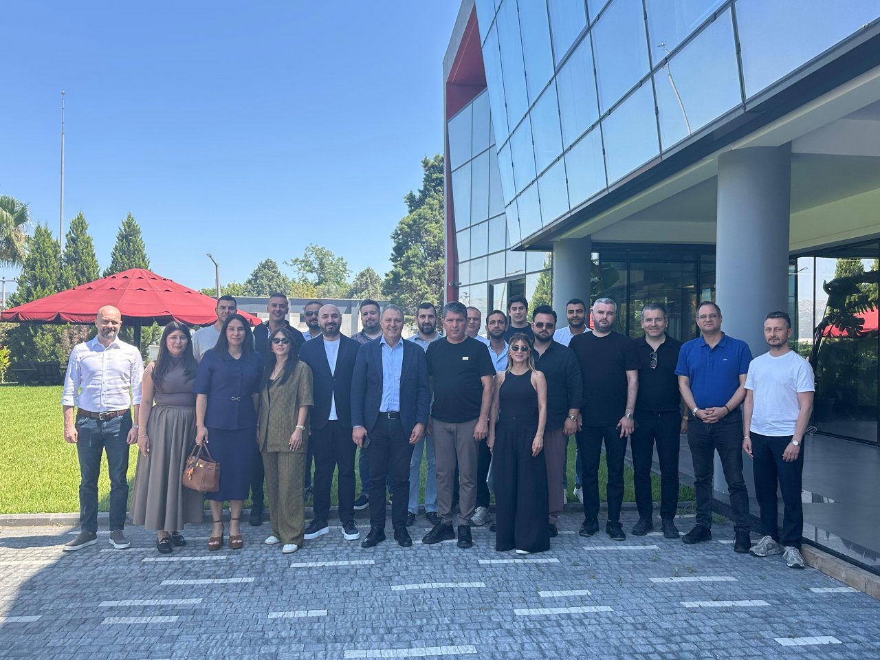 ADANAGİAD’tan OSB’de Samimi Bir Buluşma: Üyeler Çukurova SİLO’da Bir Araya Geldi